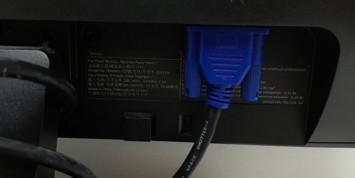 Dell E1913Sc 19" VGA Flat Panel Monitor - Image 3
