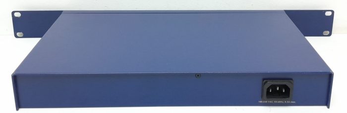 Netgear FS509T 9 Ports 10/100 Fast Ethernet Switch With Gigabit Port - Image 4