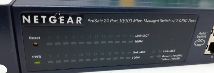 Netgear ProSafe FSM726 24 Port 10/100 Managed Switch w/2 GBIC ports - Image 5