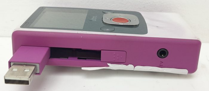 Cisco Flip Video Ultra U1120 Camcorder - Image 7