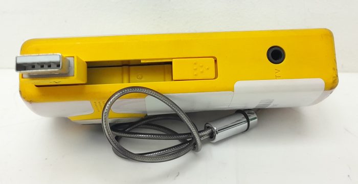 Cisco Flip Video Ultra U1121 Camcorder - Image 4