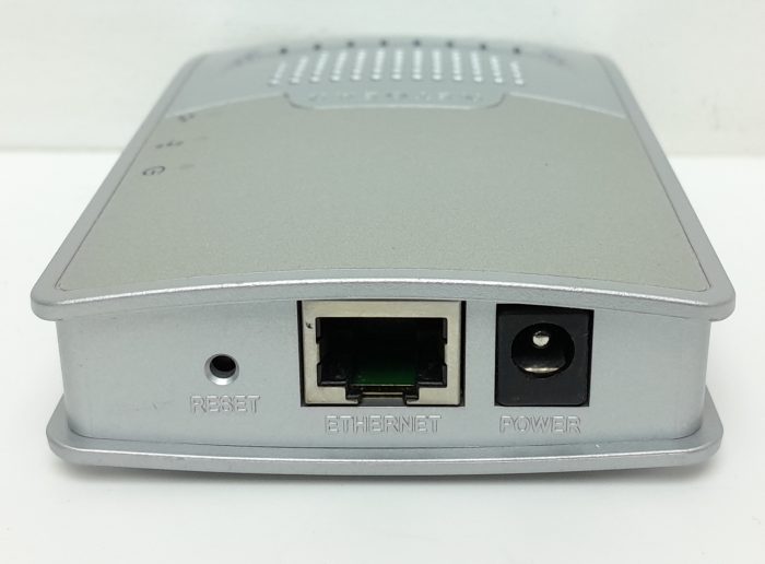 Netgear WGR101 54 Mbps Wireless Travel Router - Image 4