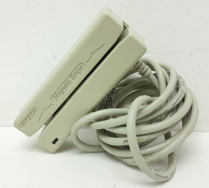 ID Tech IDMB-334133 USB Magnetic Stripe Card Reader - Image 2