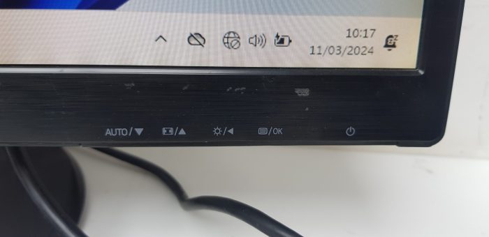 Philips 223V5L 22" Monitor - HDMI-VGA - Image 4