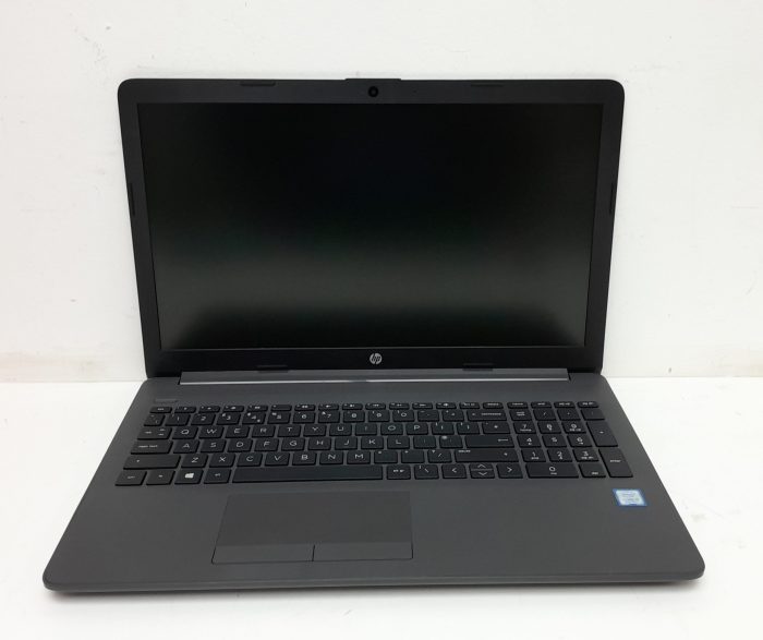 HP 250 G7 - i5-8265U 1.6GHz - 8GB RAM - 15.6" - 256GB SSD - Windows 11 Pro - Image 2