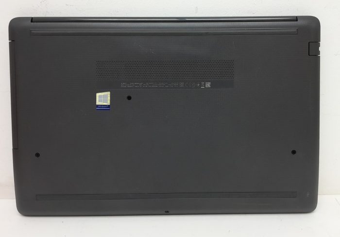 HP 250 G7 - i5-8265U 1.6GHz - 8GB RAM - 15.6" - 256GB SSD - Windows 11 Pro - Image 4