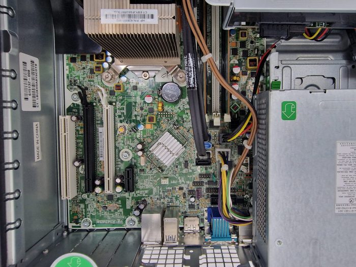 HP Compaq 8300 Elite SFF - Core i5-3470 3.2GHz - 4GB DDR3 - No Drive or Storage - Image 7
