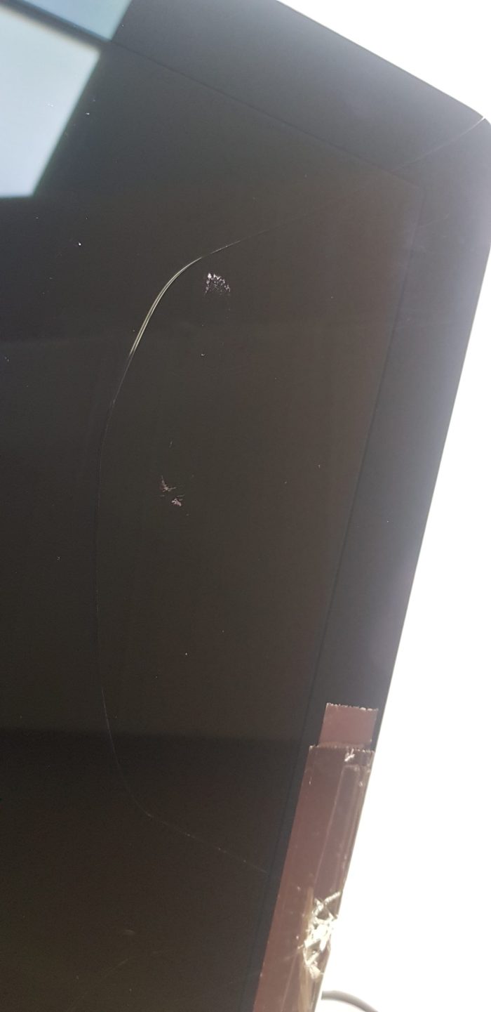 Apple iMac Retina 5K 27" 2017 i7 7700K Quad 4.2GHz 16GB@2400 500GB SSD 13 Ventura - Screen Cracked - Image 3