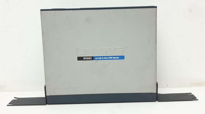 Cisco Linksys RV082 10/100 8-Port VPN Router - Image 5