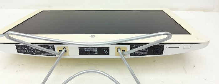HP 24-e035na - i3-7100U 2.4GHz - 8GB Ram - 24" - 240GB SSD - Windows 11 Pro - Image 6