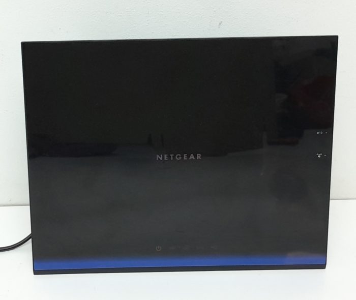 Netgear D6200 WiFi DSL Modem Router - Image 2