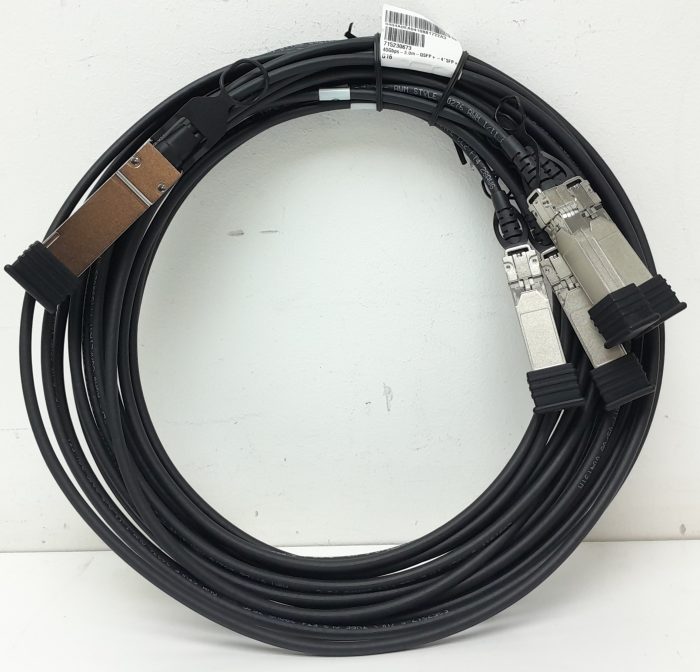 40Gbps-3.0m-QSFP+-4*SFP+G16 Stacking Cable - Image 2