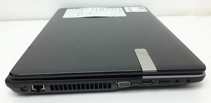 Acer TravelMate P253-M-33112G50Maks - i3-3110m 2.4GHz - 4GB Ram - 15.6" - 250GB SSD - Windows 10 Pro - Image 6