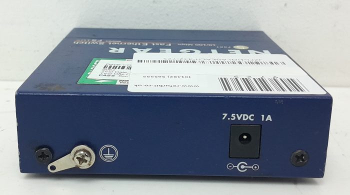 Netgear FS105 V2 ProSafe 5 Port 10/100 Fast Ethernet Switch - Image 4