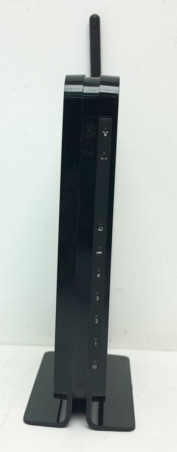 Netgear DGN1000 N150 Wireless ADSL2+ Modem Router - Image 2
