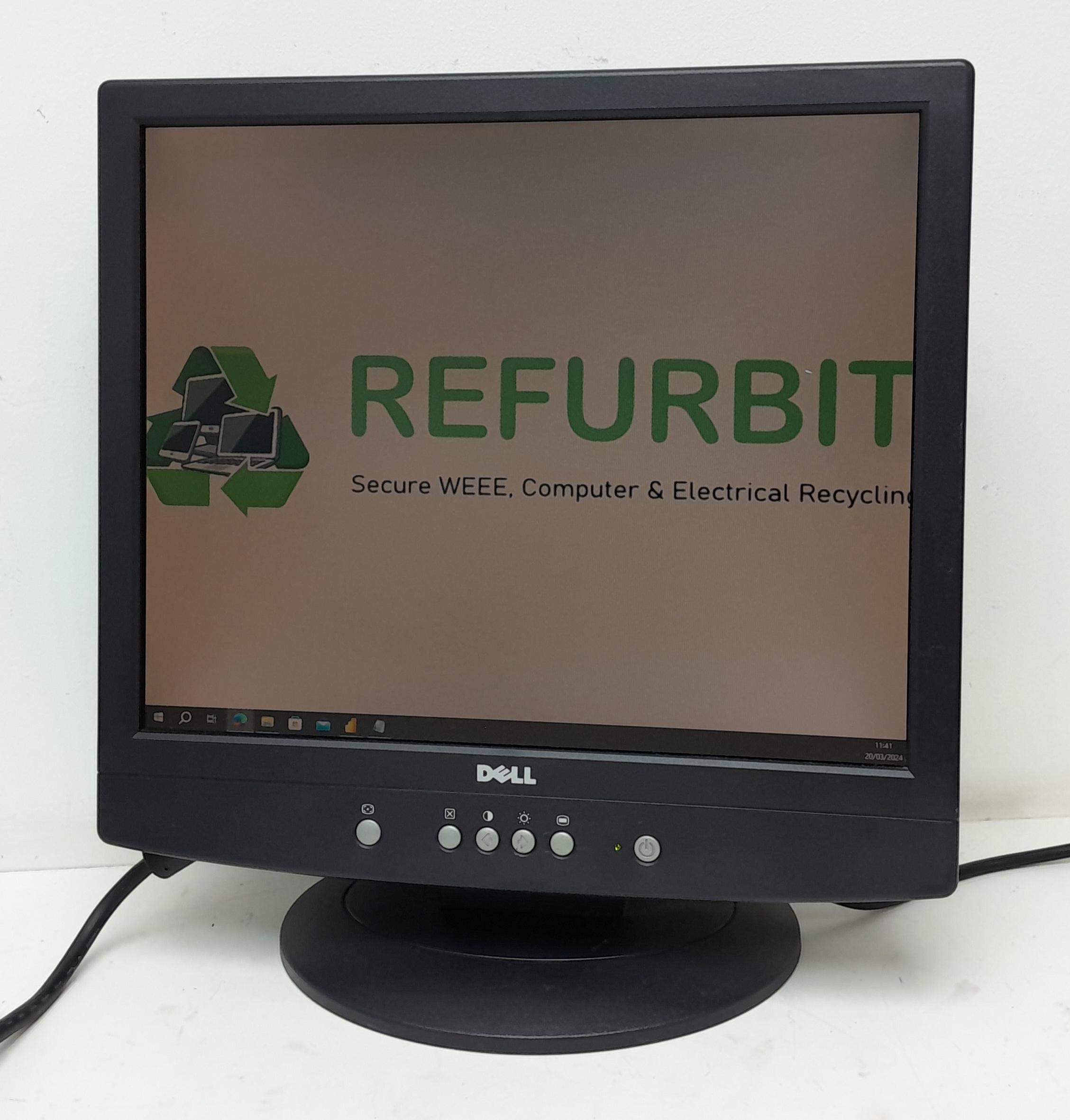 20240320_114105 Dell E171FPb 17" VGA Monitor - Image 1