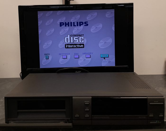 Philips CDI-220 CD Interactive Player with Cartridge - Image 7