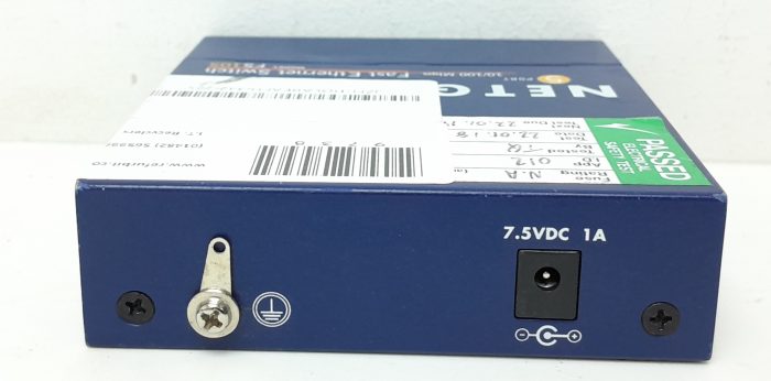 Netgear FS105 V2 ProSafe 5 Port 10/100 Fast Ethernet Switch - Image 4