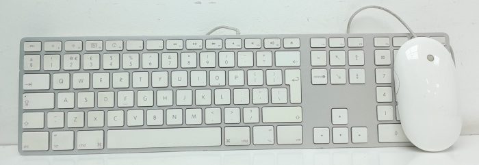 Apple A1234 & A1152 USB Keyboard & Mouse - Image 2