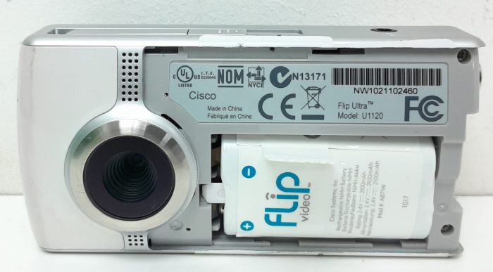 Cisco Flip Video Ultra U1120 Camcorder - Image 4