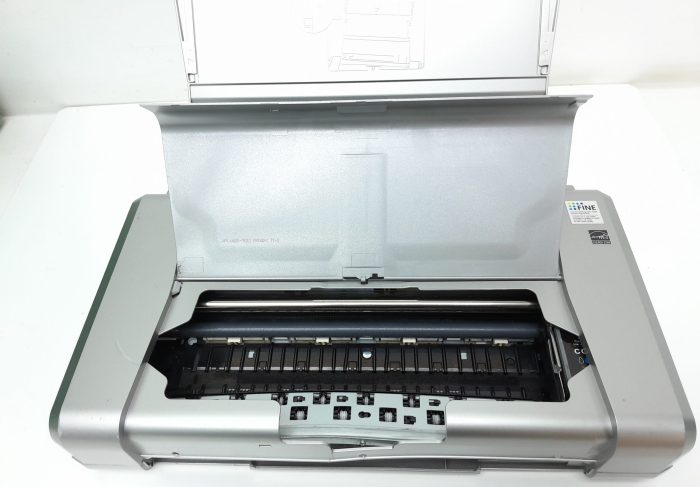 Canon iP100 K10296 Inkjet Printer faulty for parts with charger - Image 7