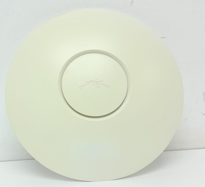 Unifi Ubiquiti AP PRO UAP-Pro PoE Wireless Access Point (No Mounting Plate) - Image 2