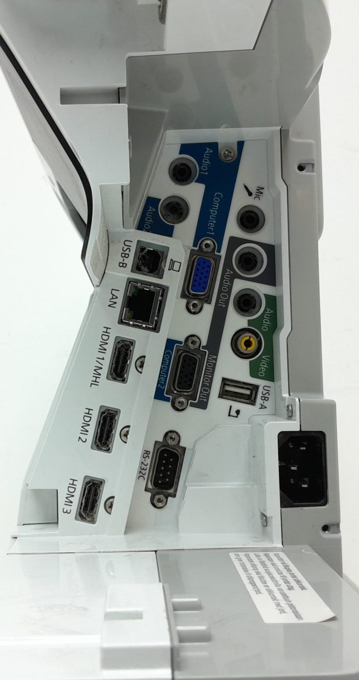 Epson EB-680 H746B HDMI VGA LCD Projector 4507 Lamp Hours Used - Image 4