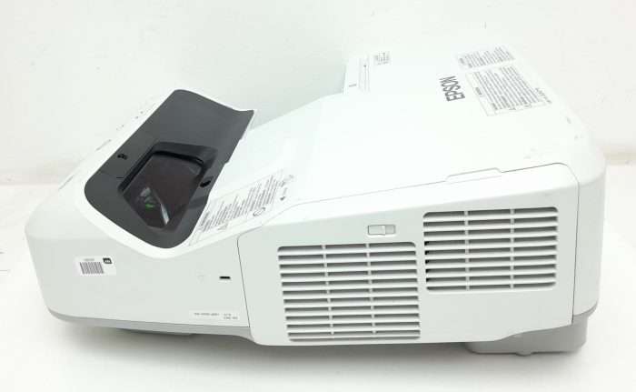 Epson EB-680 H746B HDMI VGA LCD Projector 12 Lamp Hours Used - Image 5