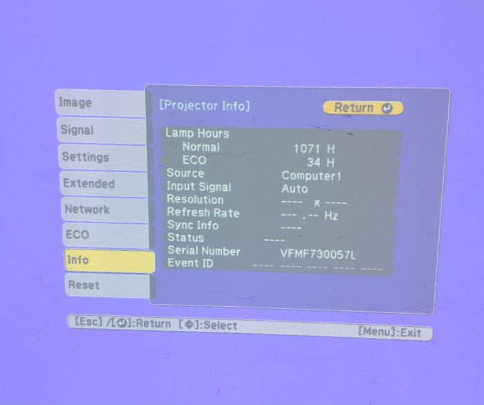 Epson EB-530 H673B HDMI VGA LCD Projector 1105 Lamp Hours Used - Image 2