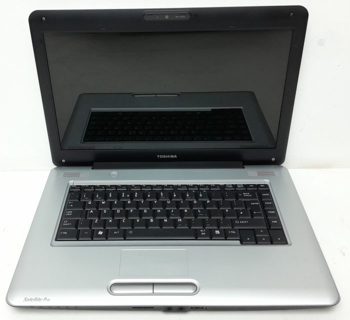 Toshiba Satellite Pro L450-17L - Celeron 900 2.2GHz - 2GB Ram - 15.6" - 250GB HDD - Windows 10 Home - Image 2