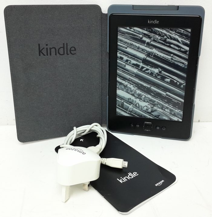 Amazon D01100 Kindle 4th Generation 6" eBook Reader Graphite - Image 5