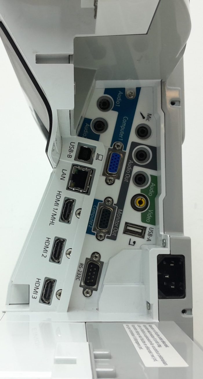 Epson EB-685W H744B HDMI VGA LCD Projector with 792 Lamp Hours Used - Image 4