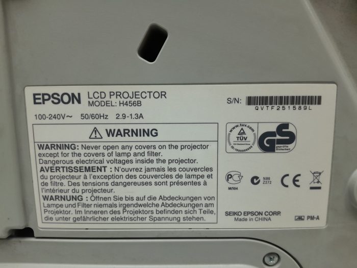 Epson EB-470 H456B HDMI VGA LCD Projector with 1726 Lamp Hours Used - Image 3