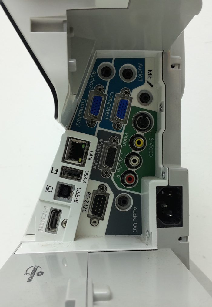 Epson EB-470 H456B HDMI VGA LCD Projector with 1788 Lamp Hours Used - Image 3