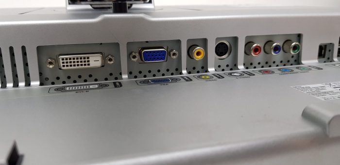 Dell 2407WFPb 24" VGA DVI-D LCD Monitor Screen Silver - Image 6