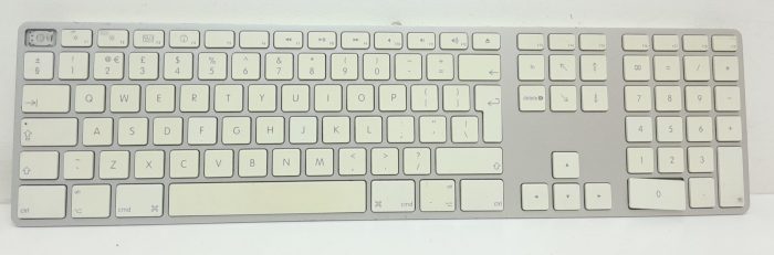 Joblot 10x Apple A1243 USB Wired Keyboard - Image 2