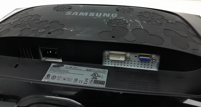 Samsung SyncMaster 2033sw 20" DVI VGA Color Display Monitor - Image 5