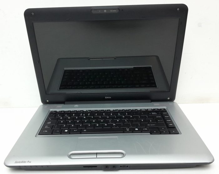 Toshiba Satellite Pro L450-13R - Celeron 900 2.2GHz - 2GB Ram - 15.6" - 250GB HDD - Windows 10 Home - Image 8