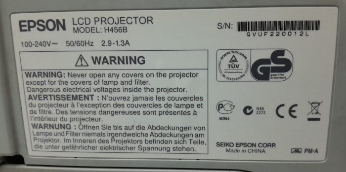 Epson EB-470 H456B HDMI VGA LCD Projector with 1390 Lamp Hours Used - Image 3