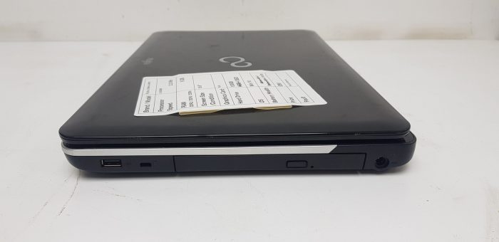 Fujitsu Lifebook AH531  i3-2330M 2.2GHz - 8GB Ram - 15.6" - 120GB SSD - Windows 10 - Faulty Battery - Image 3