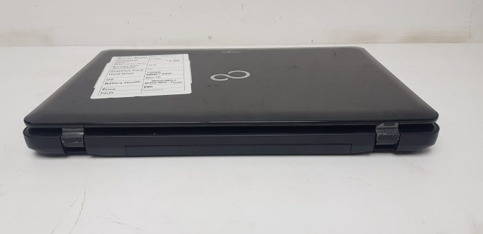 Fujitsu Lifebook AH531  i3-2330M 2.2GHz - 8GB Ram - 15.6" - 120GB SSD - Windows 10 - Faulty Battery - Image 4
