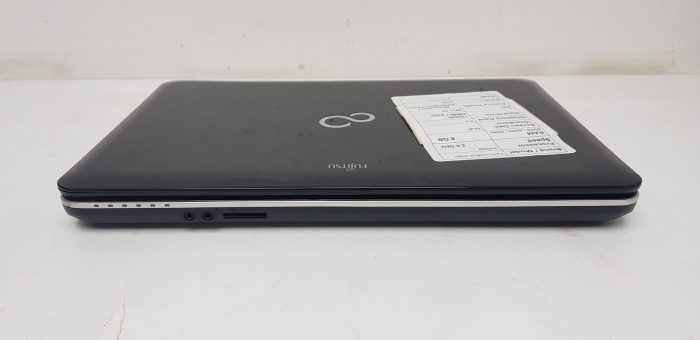 Fujitsu Lifebook AH531  i3-2330M 2.2GHz - 8GB Ram - 15.6" - 120GB SSD - Windows 10 - Faulty Battery - Image 6
