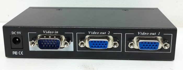 Startech.com ST122L 2 Port VGA Video Splitter - Image 5