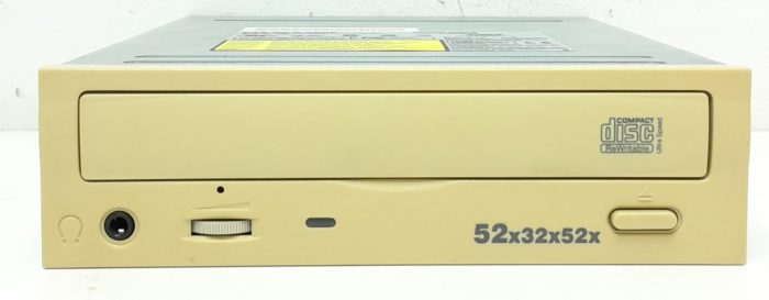 Lite-On IT Corp SOHR-5238S CD-RW Drive - Image 2