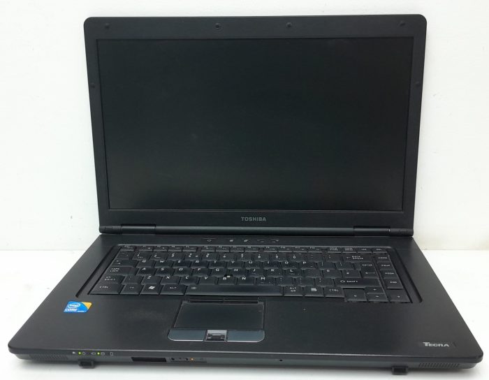 Toshiba Tecra A11-17C - i3-M330 2.13GHz - 2GB RAM - 15.6" - 320GB HDD - Windows 10 Pro - Image 2