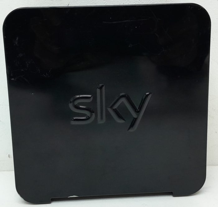 Sky SR102 Wireless Internet Router - Image 5