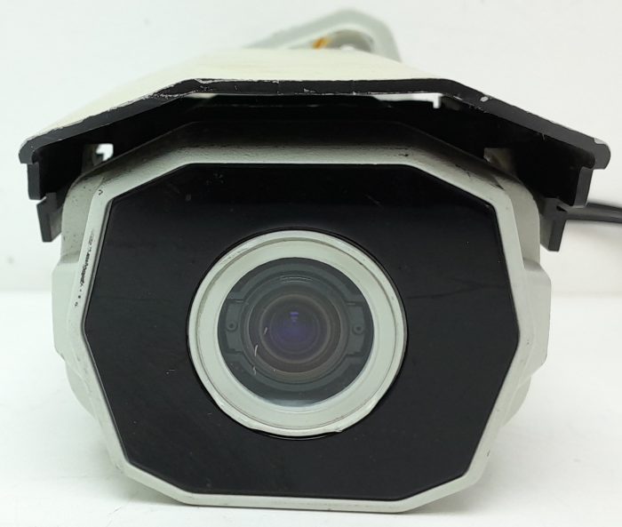 Avigilon 3.0W-H3-BO1-IR PoE CCTV Camera - Image 2
