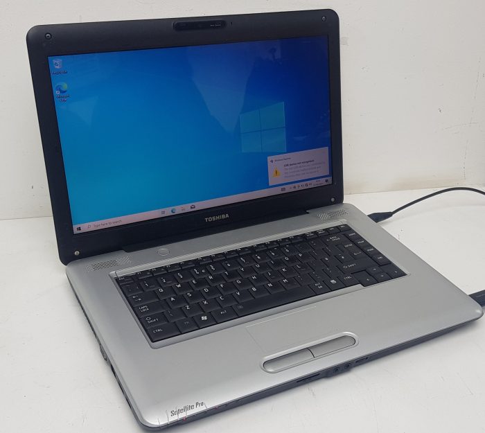 Toshiba Satellite Pro L450-13R - Celeron 900 2.2GHz - 2GB Ram - 15.6" - 250GB HDD - Windows 10 Home - Image 3