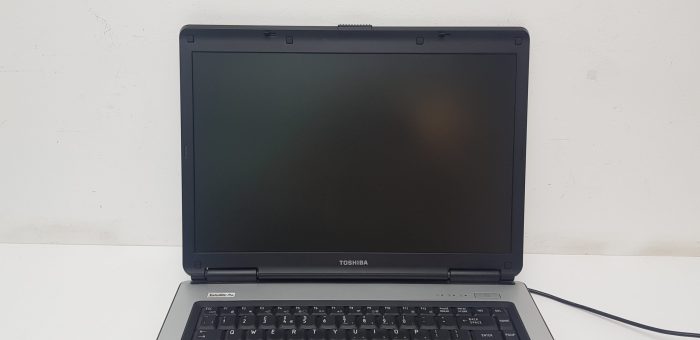 Toshiba Satellite Pro L40 - Pentium T2310 1.46 GHz - 1.5GB Ram - 15.4" - 120GB SSD - Windows 10 Pro - Image 3