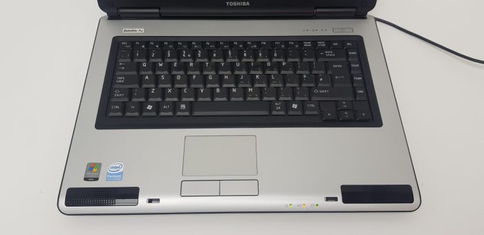 Toshiba Satellite Pro L40 - Pentium T2310 1.46 GHz - 1.5GB Ram - 15.4" - 120GB SSD - Windows 10 Pro - Image 4